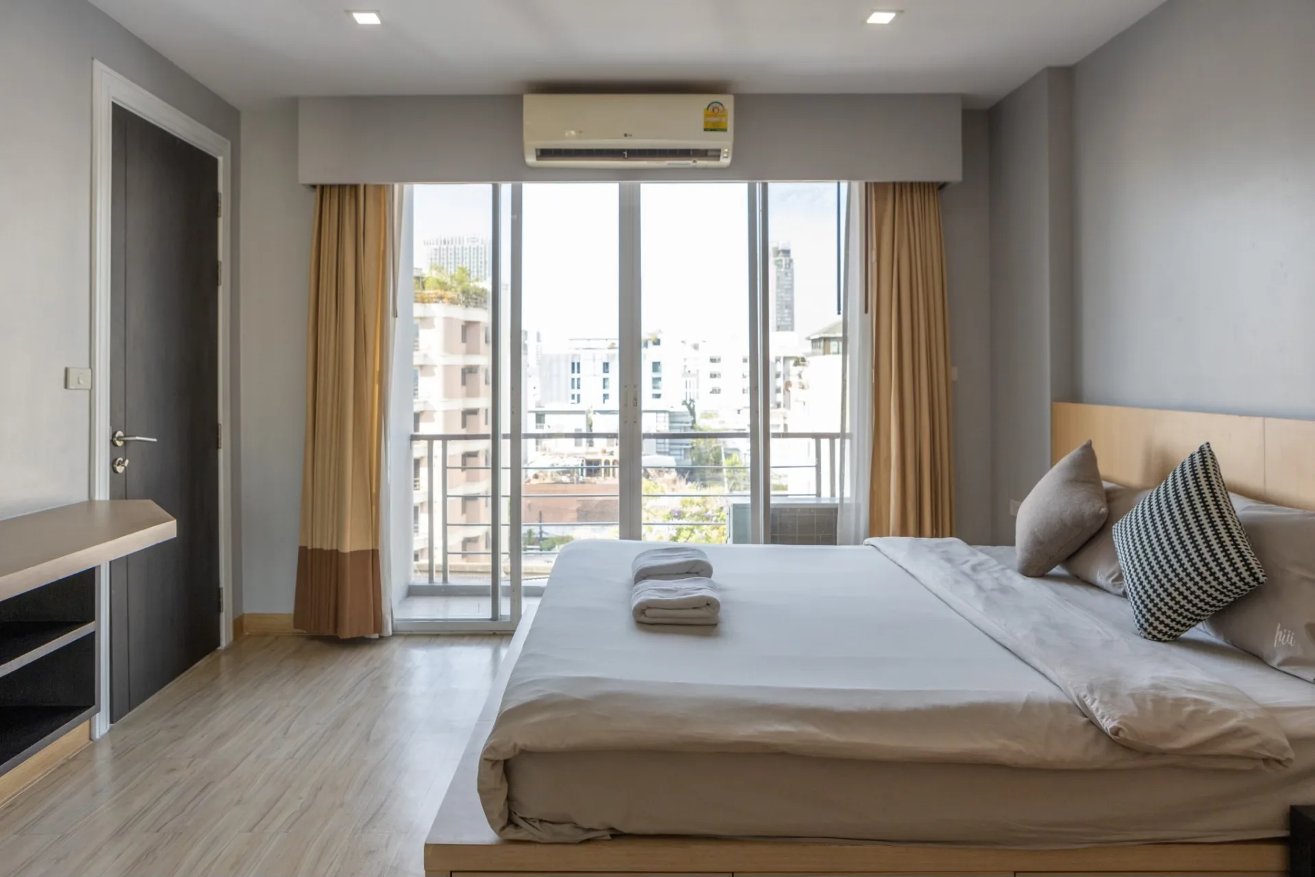 Property photos for P Residence Thonglor 23
