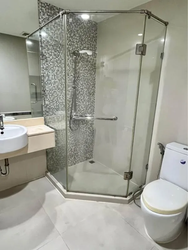 Property photos for The Rajdamri