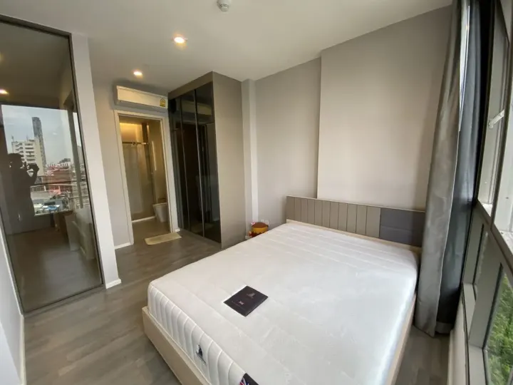 Property photos for The Room Sathorn - St.Louis