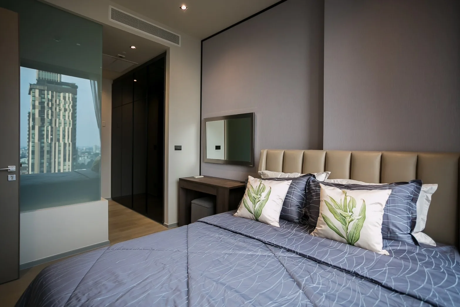 Property photos for Hyde Heritage Thonglor