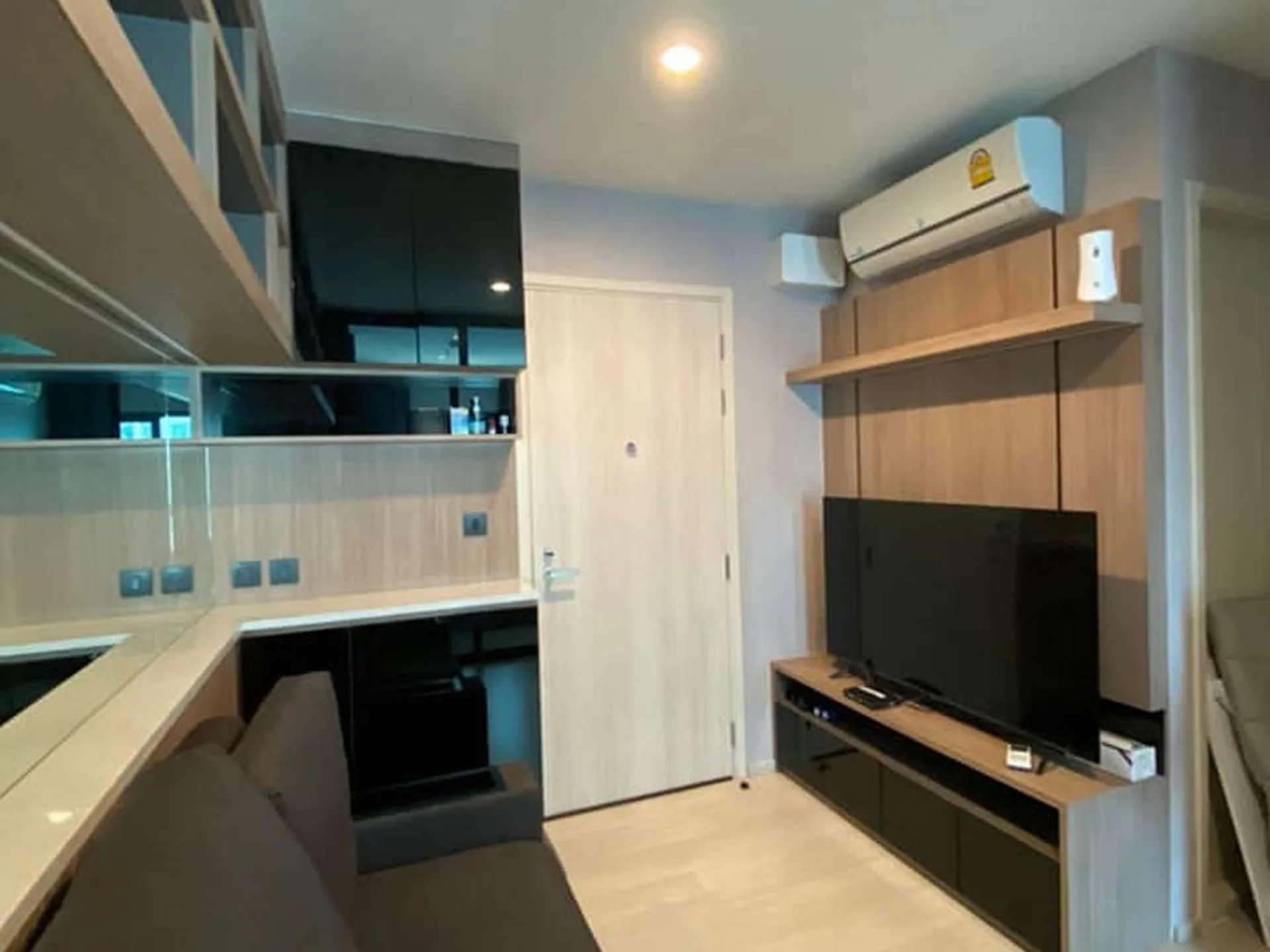 Property photos for Life Asoke