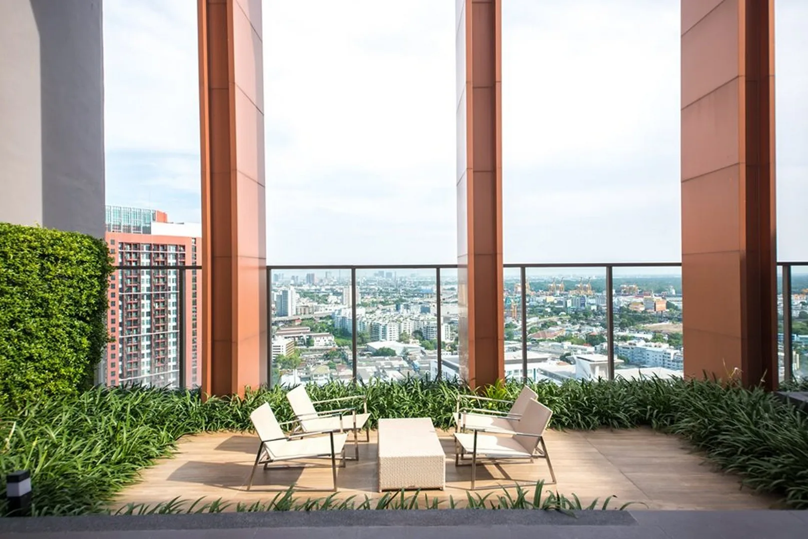 Property photos for The Room Sukhumvit 69