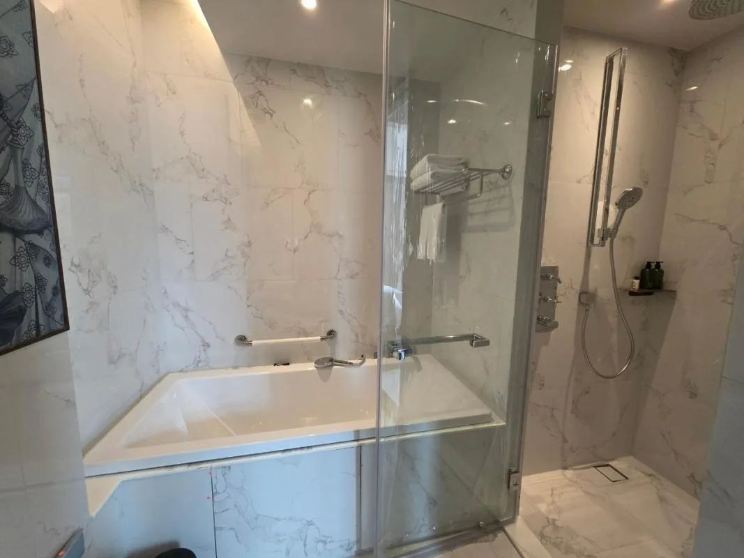 Property photos for La Clef / The Residences 38