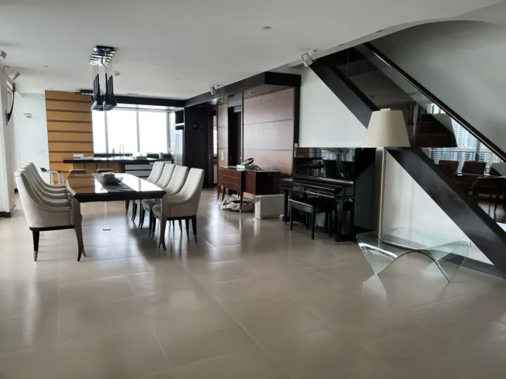 Property photos for Le Raffine Jambunuda Sukhumvit 31