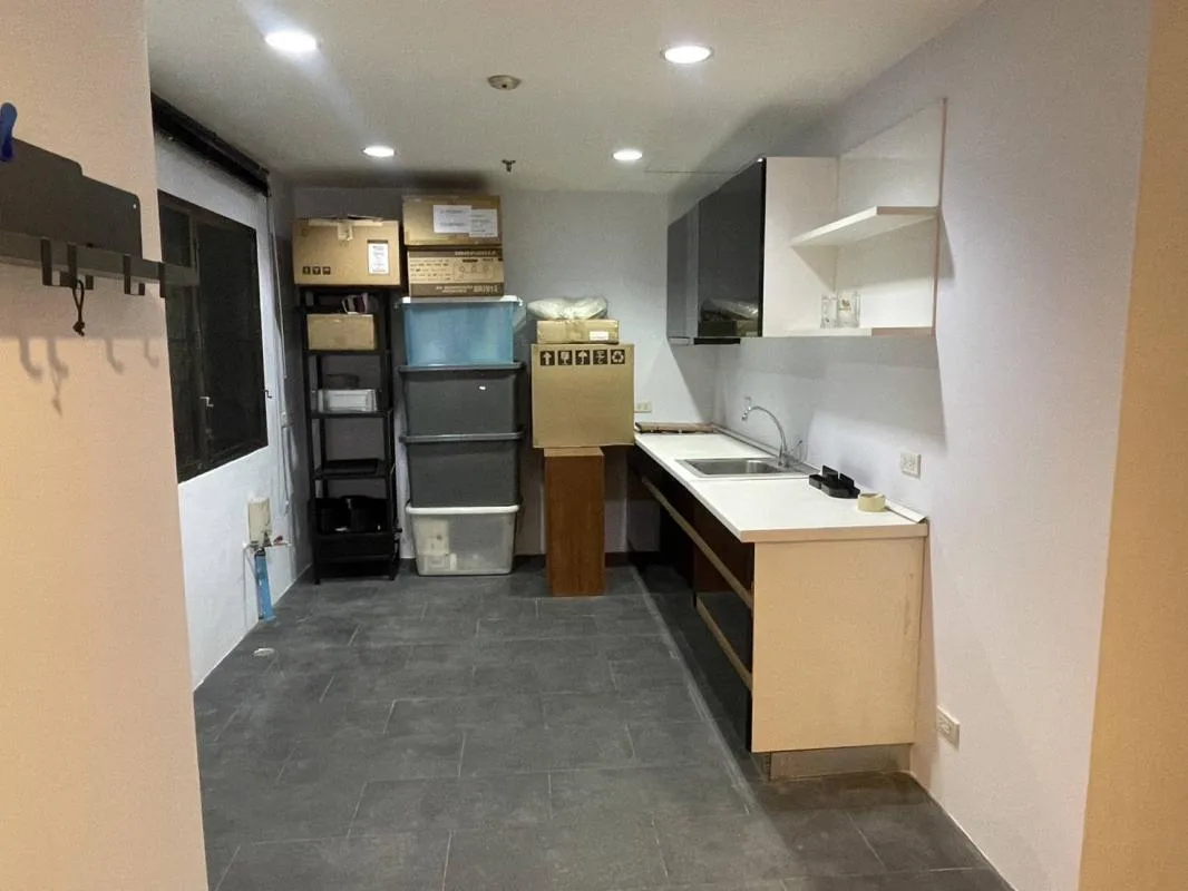Property photos for Asoke Tower
