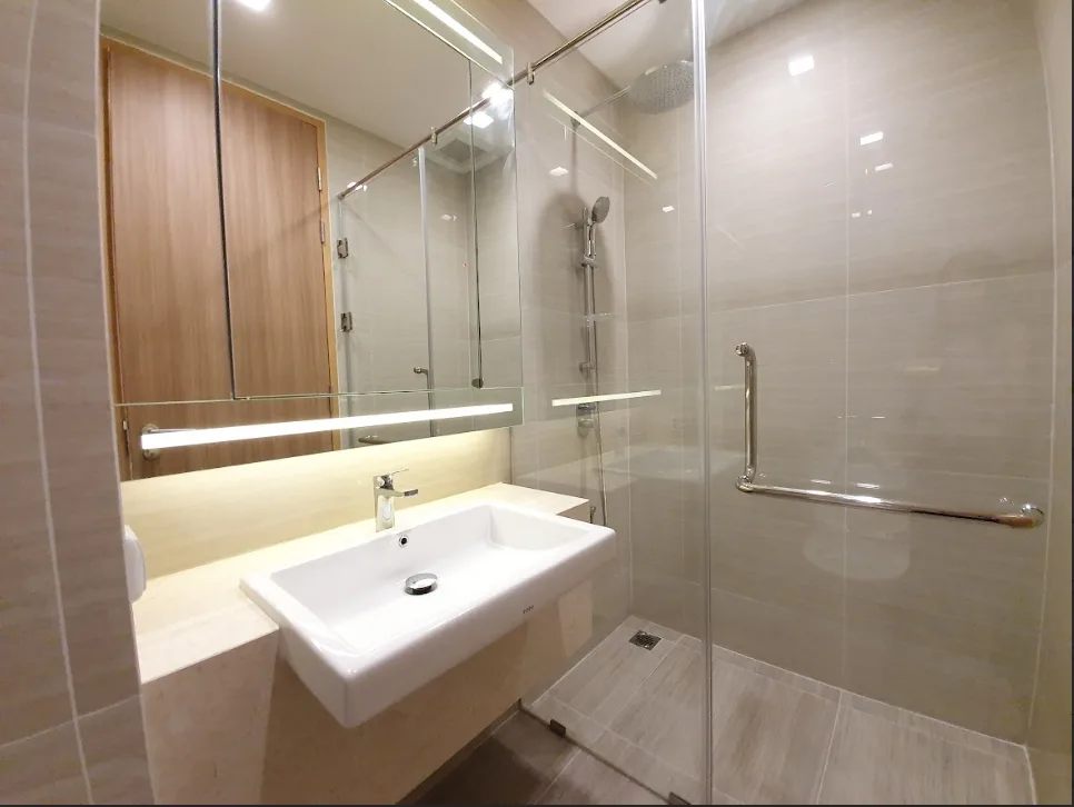 Property photos for Noble BE 33
