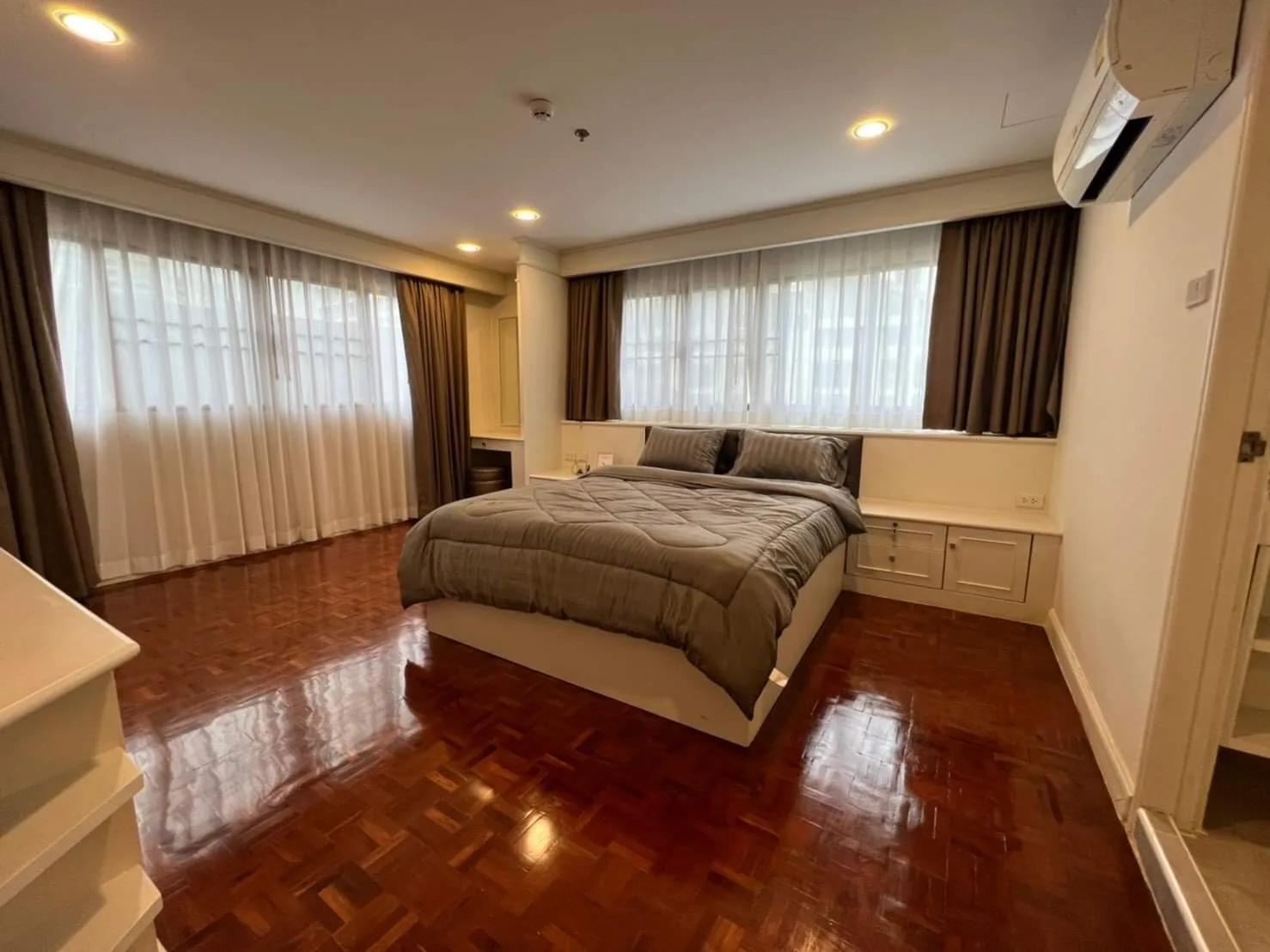 Property photos for M Tower Apartment