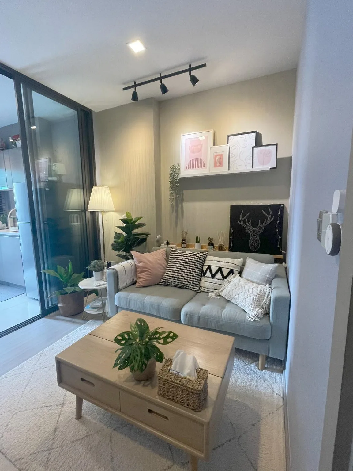 Property photos for LIFE Asoke - Rama 9