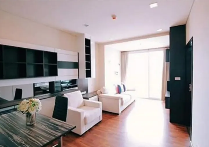 Property photos for Le Luk