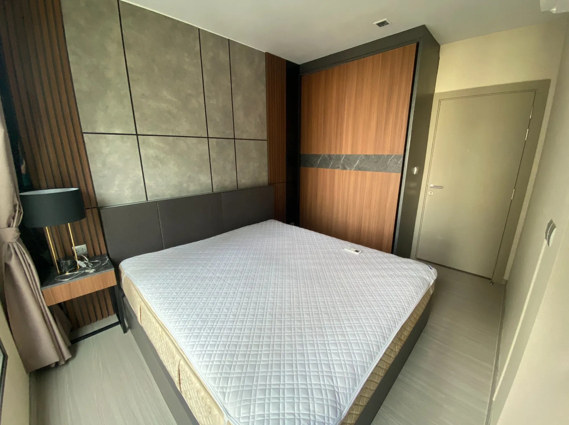 Property photos for LIFE Asoke - Rama 9