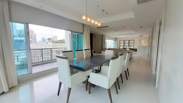 Property photos for Royal Residence Park