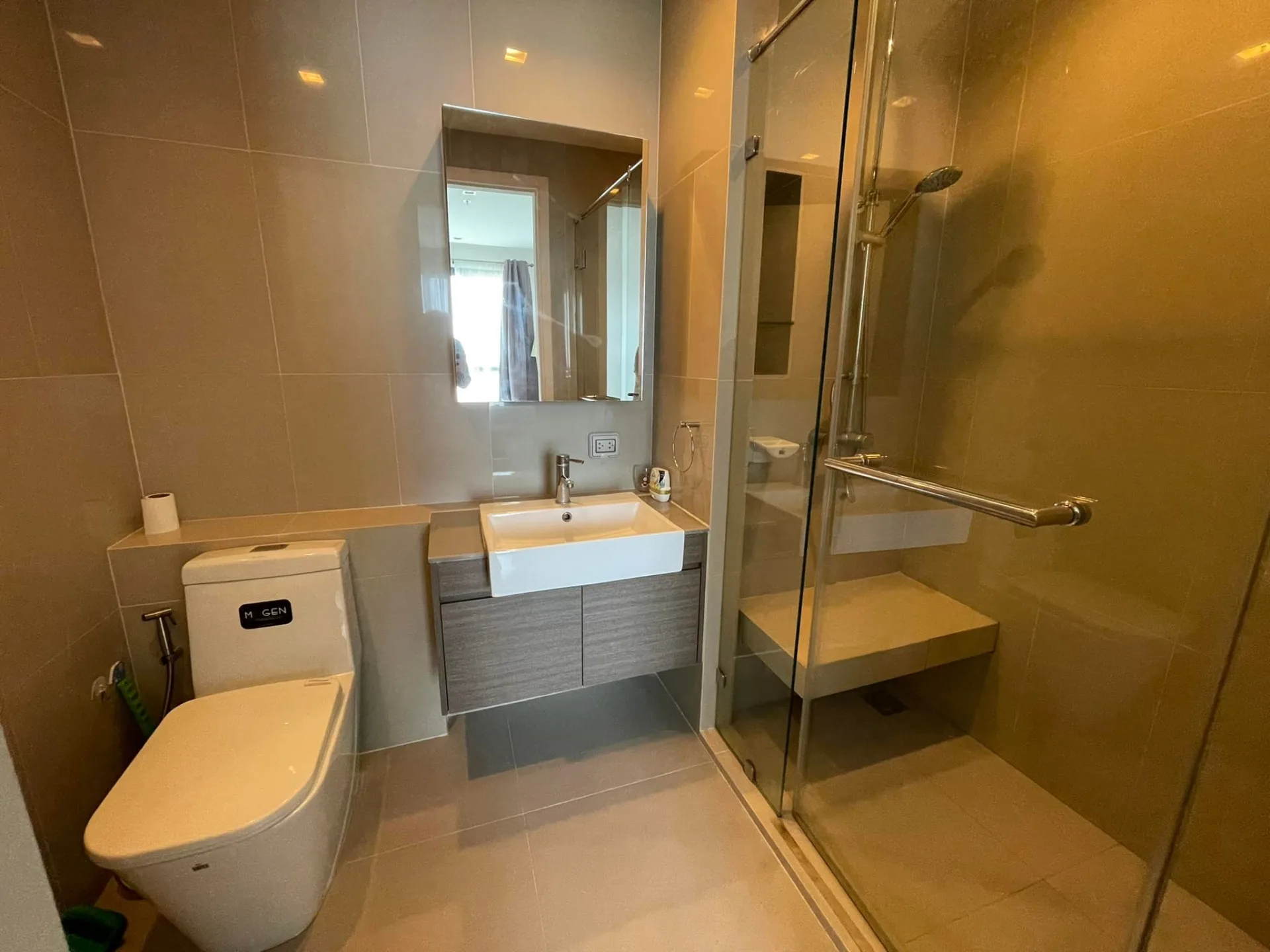 Property photos for Quinn Condo Ratchada
