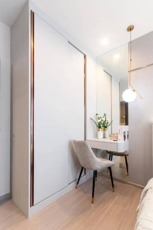 Property photos for Life Asoke Hype