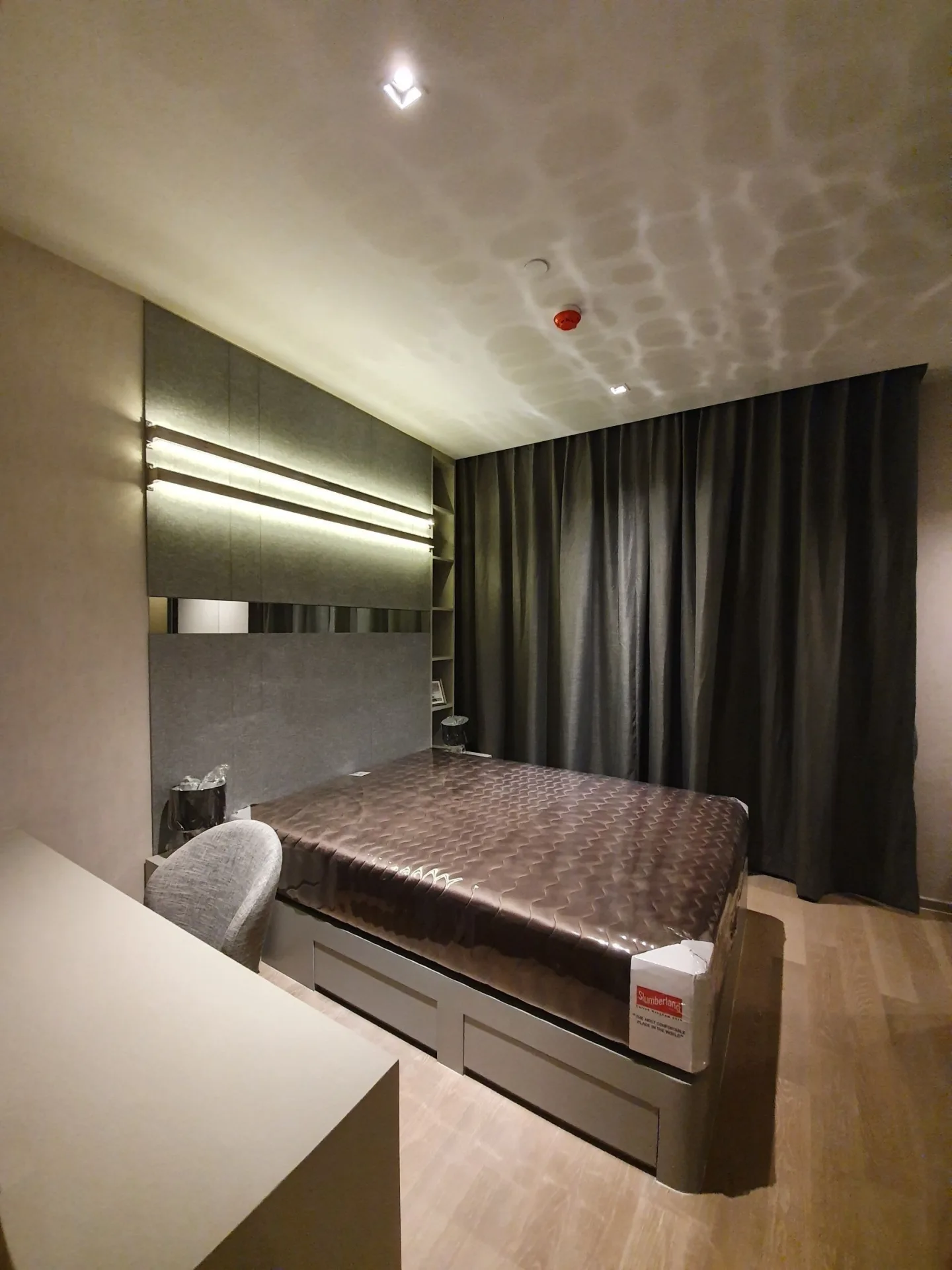 Property photos for Ashton Silom