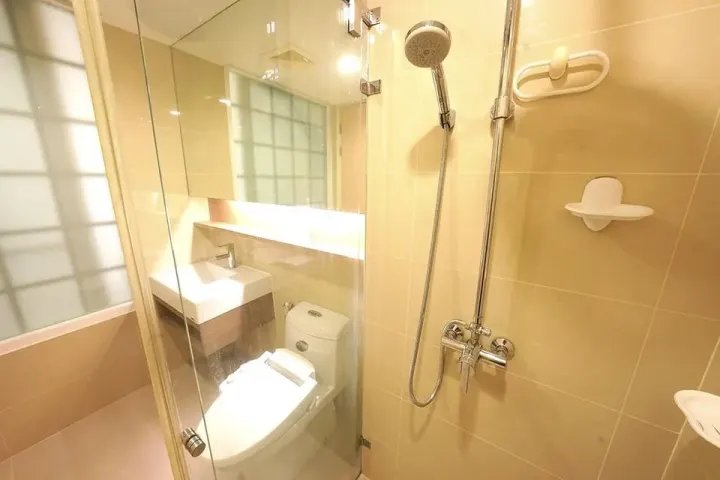Property photos for 15 Sukhumvit Residences