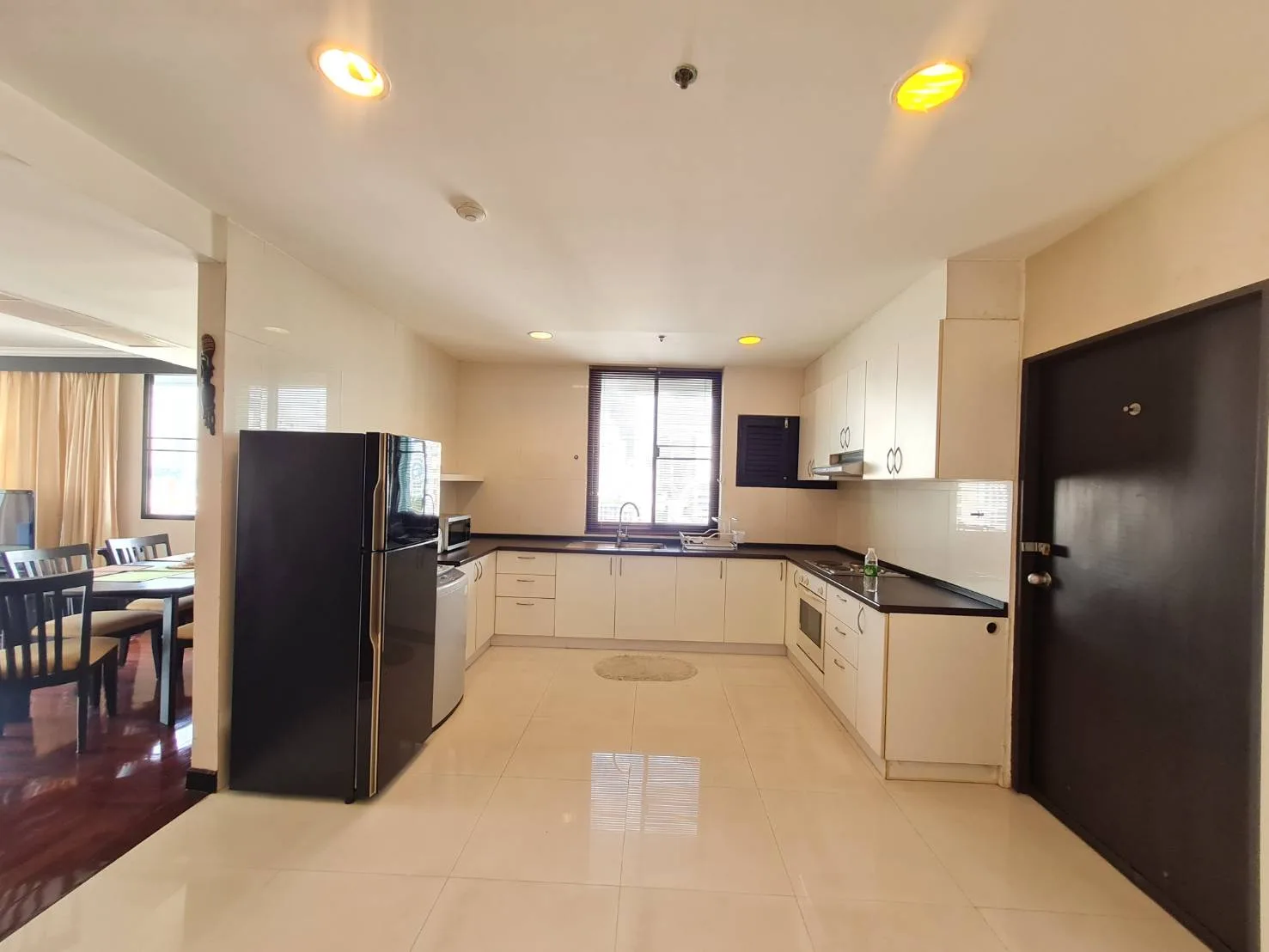 Property photos for Lake Green