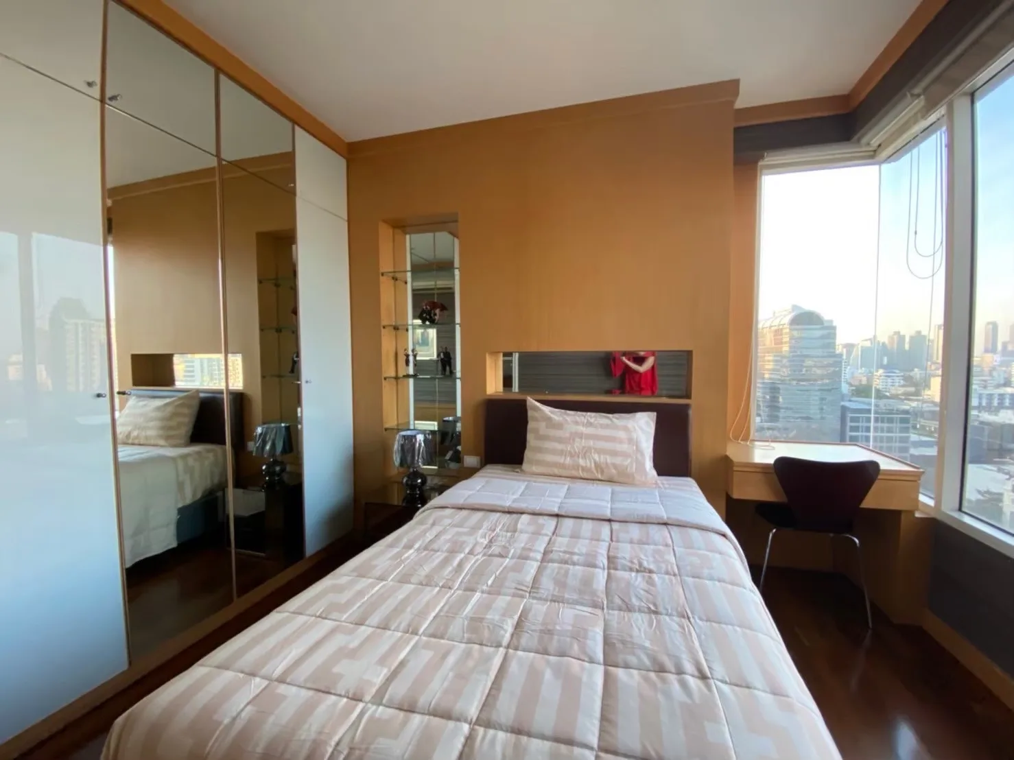Property photos for Hampton Thonglor 10