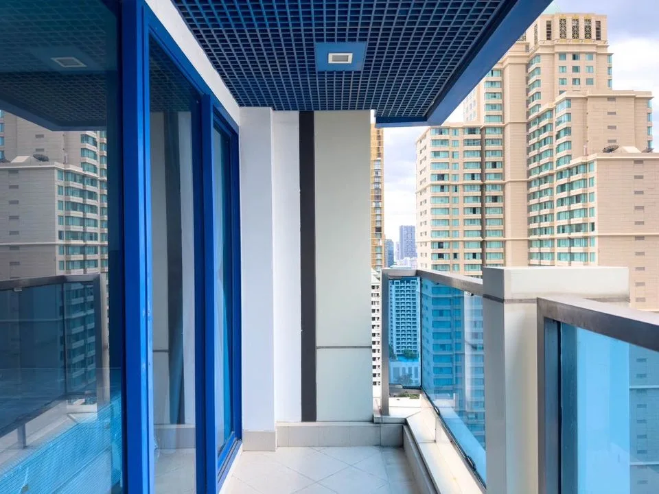 Property photos for The Royal Maneeya