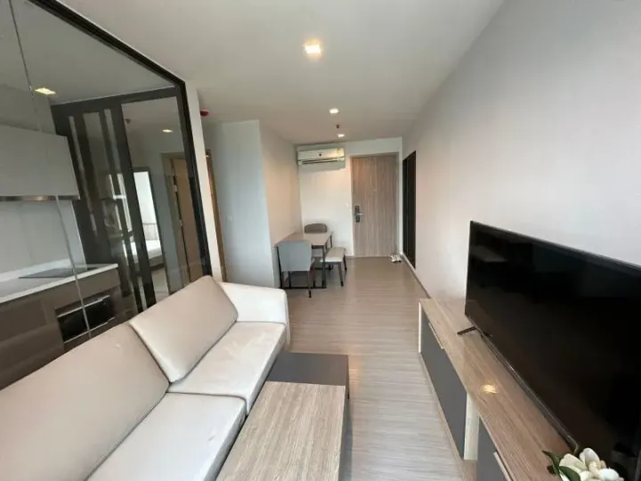 Property photos for Life Sathorn Sierra