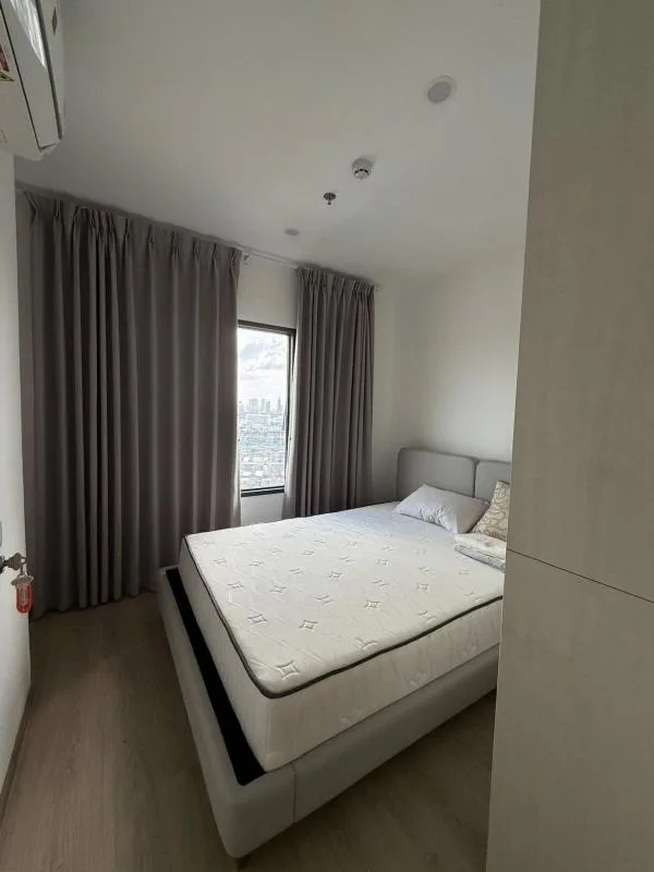 Property photos for Life Rama 4 - Asoke