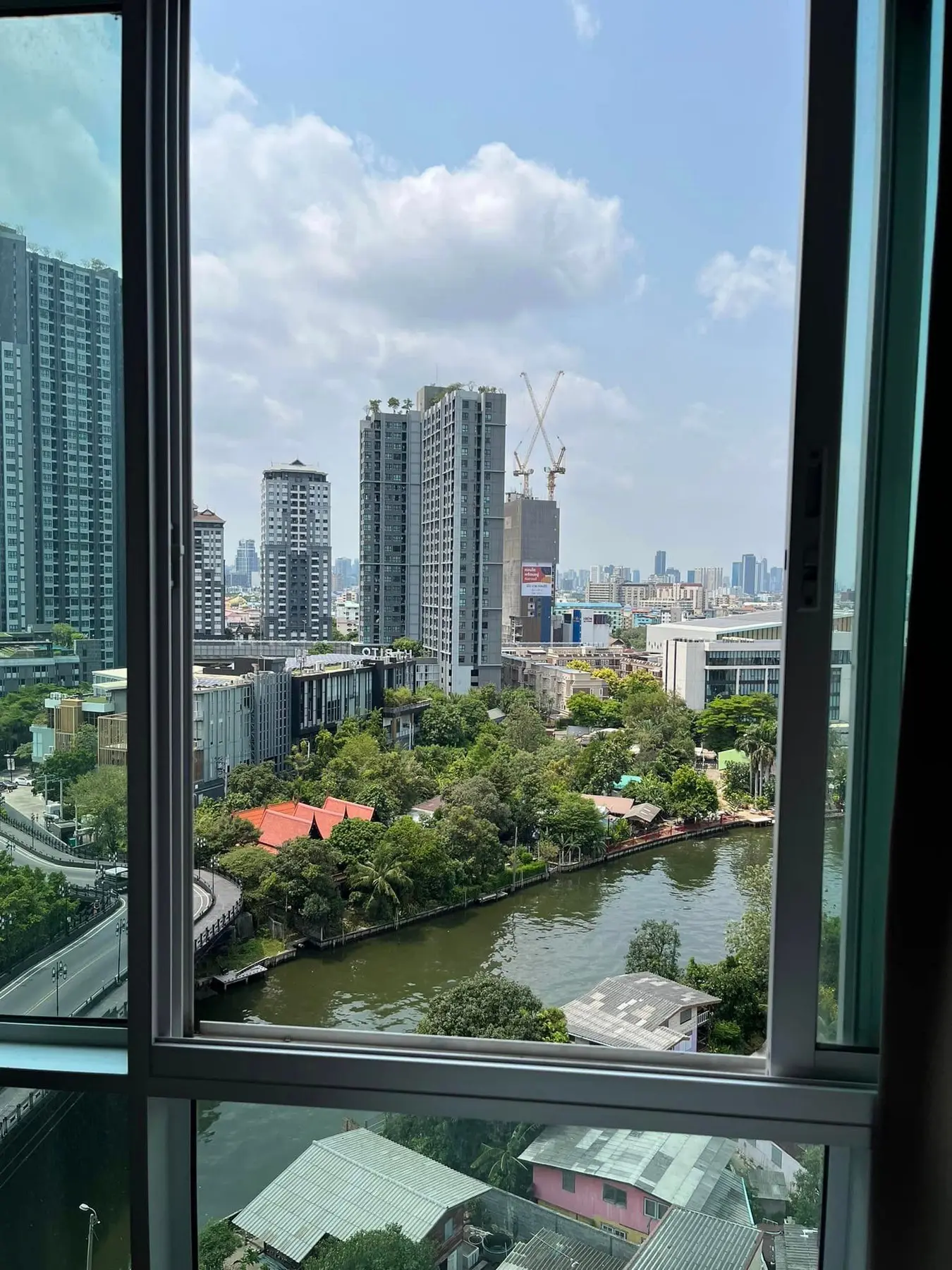 Property photos for The Base Sukhumvit 77