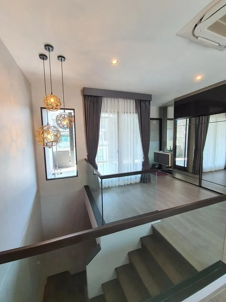 Property photos for The Landmark Ekamai-ramindra