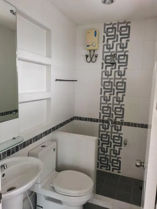 Property photos for Townhouse Sathu Pradit 55