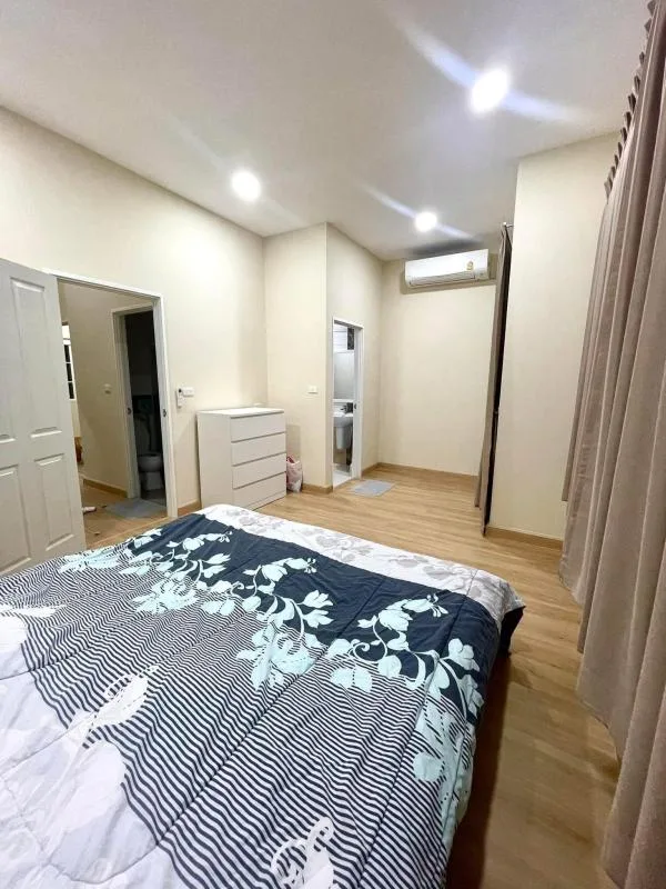 Property photos for Golden Neo Sukhumvit Lasalle