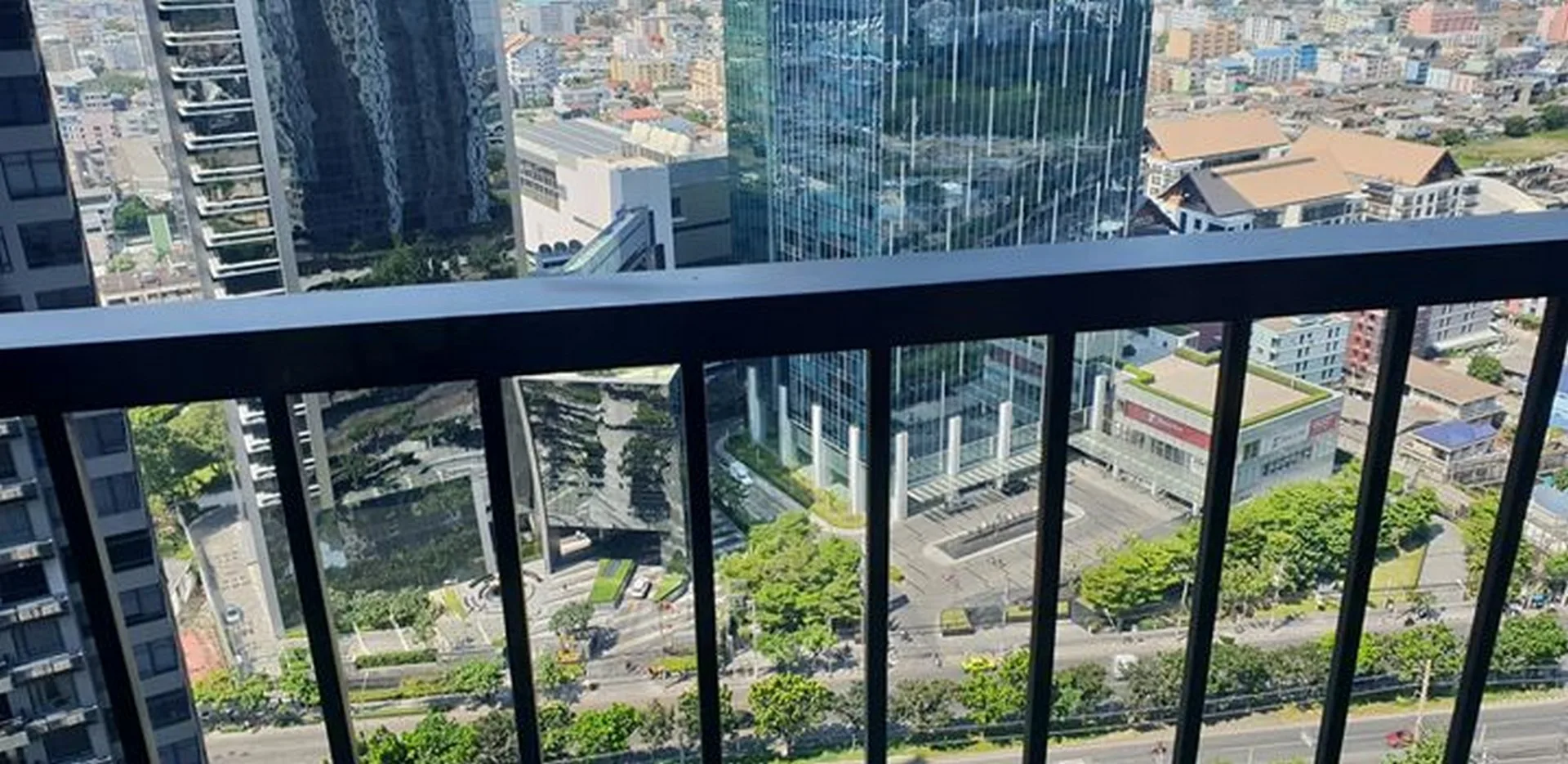 Property photos for Noble Revolve Ratchada 2