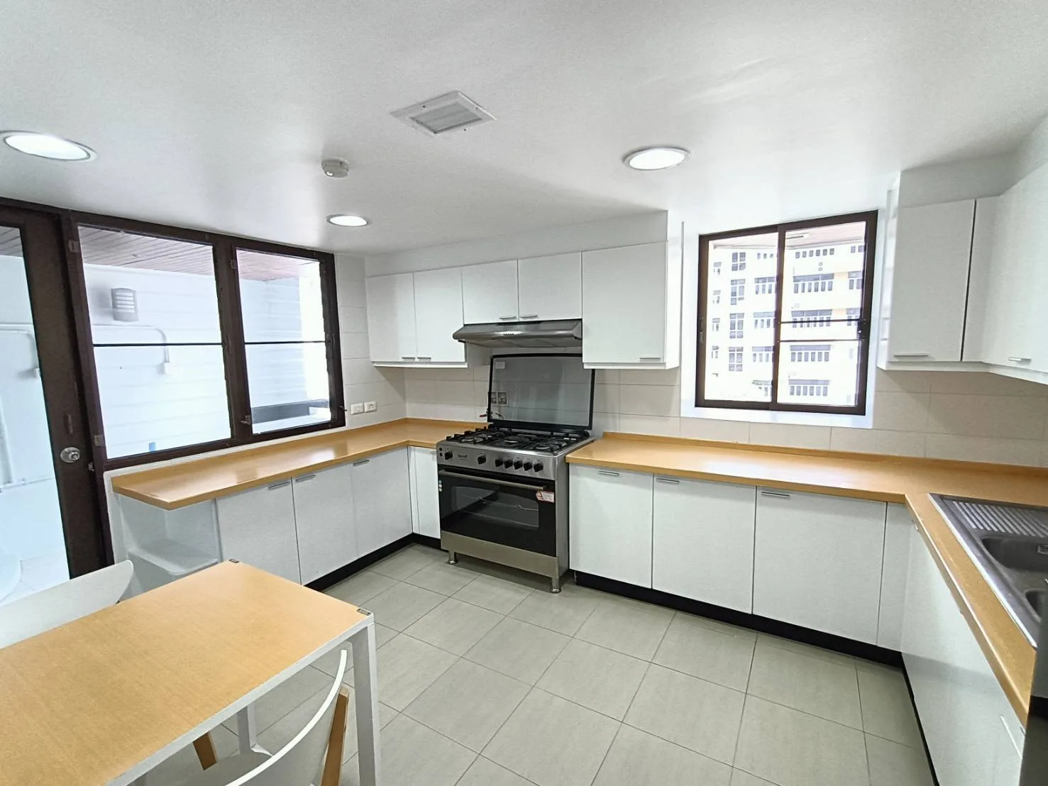 Property photos for Peng Seng Mansion