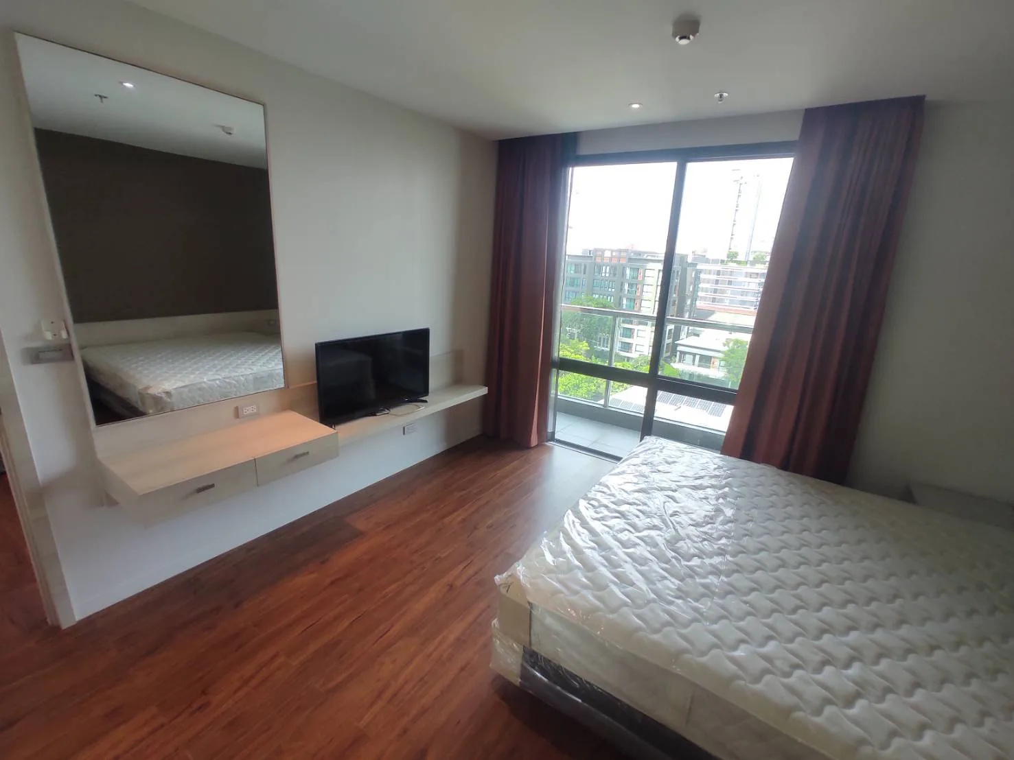 Property photos for Baan Santisuk Sukhumvit 38