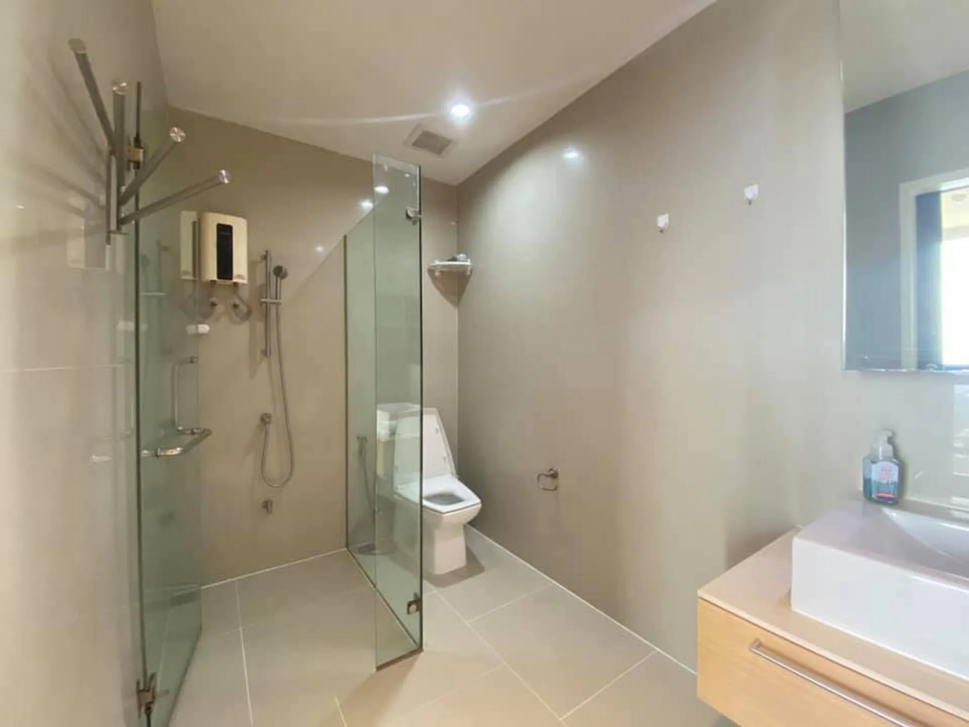 Property photos for The Issara Ladprao