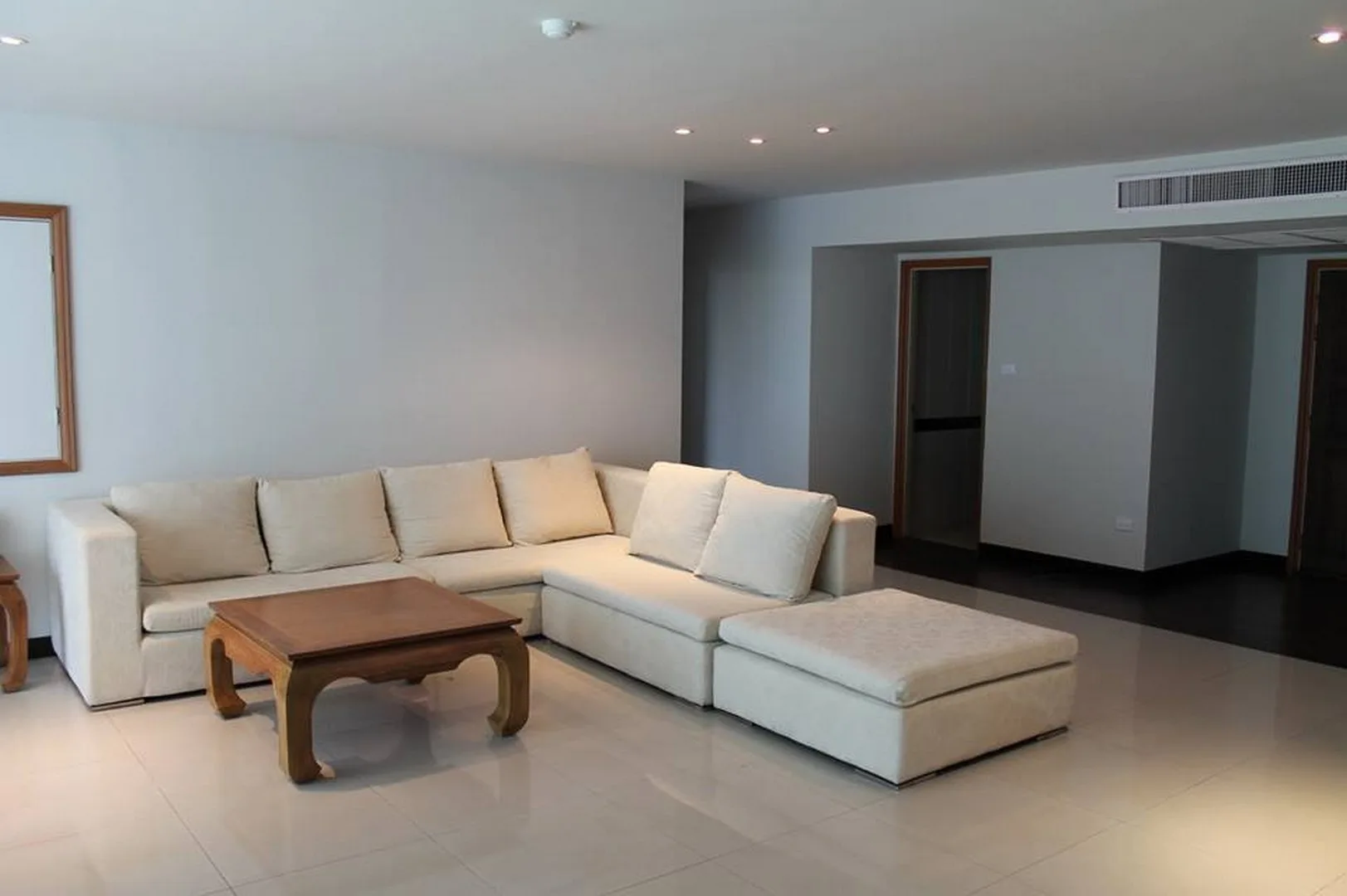 Property photos for Baan Thirapa