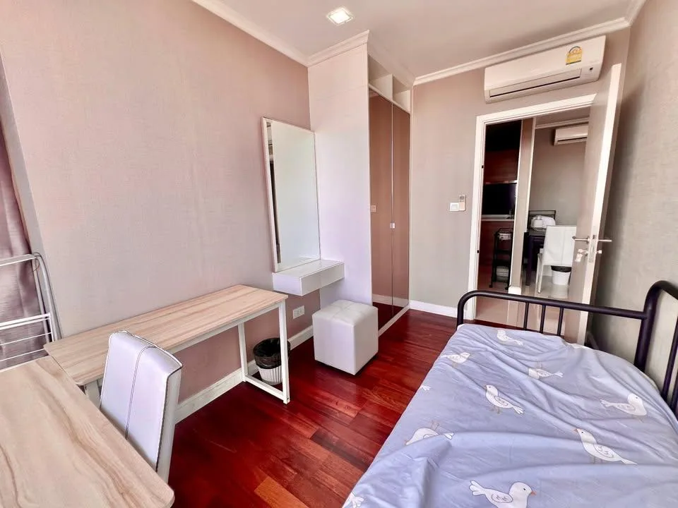 Property photos for The Metropolis Samrong Interchange