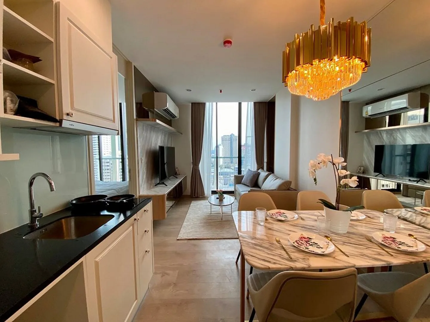 Property photos for Noble Recole