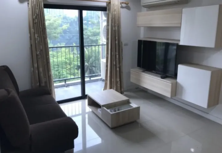 Property photos for Zenith Place Sukhumvit 42