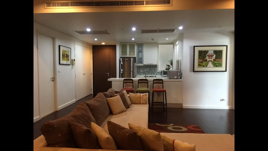 Property photos for MANHATTAN CHIDLOM