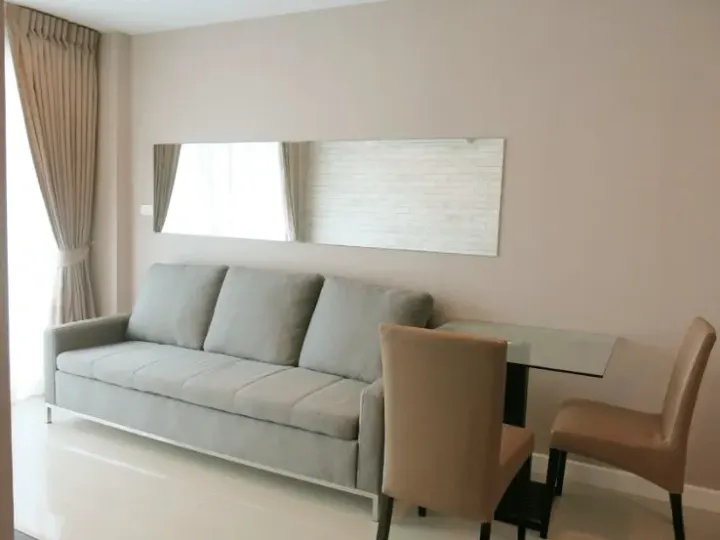 Property photos for The Silk Phaholyothin 3