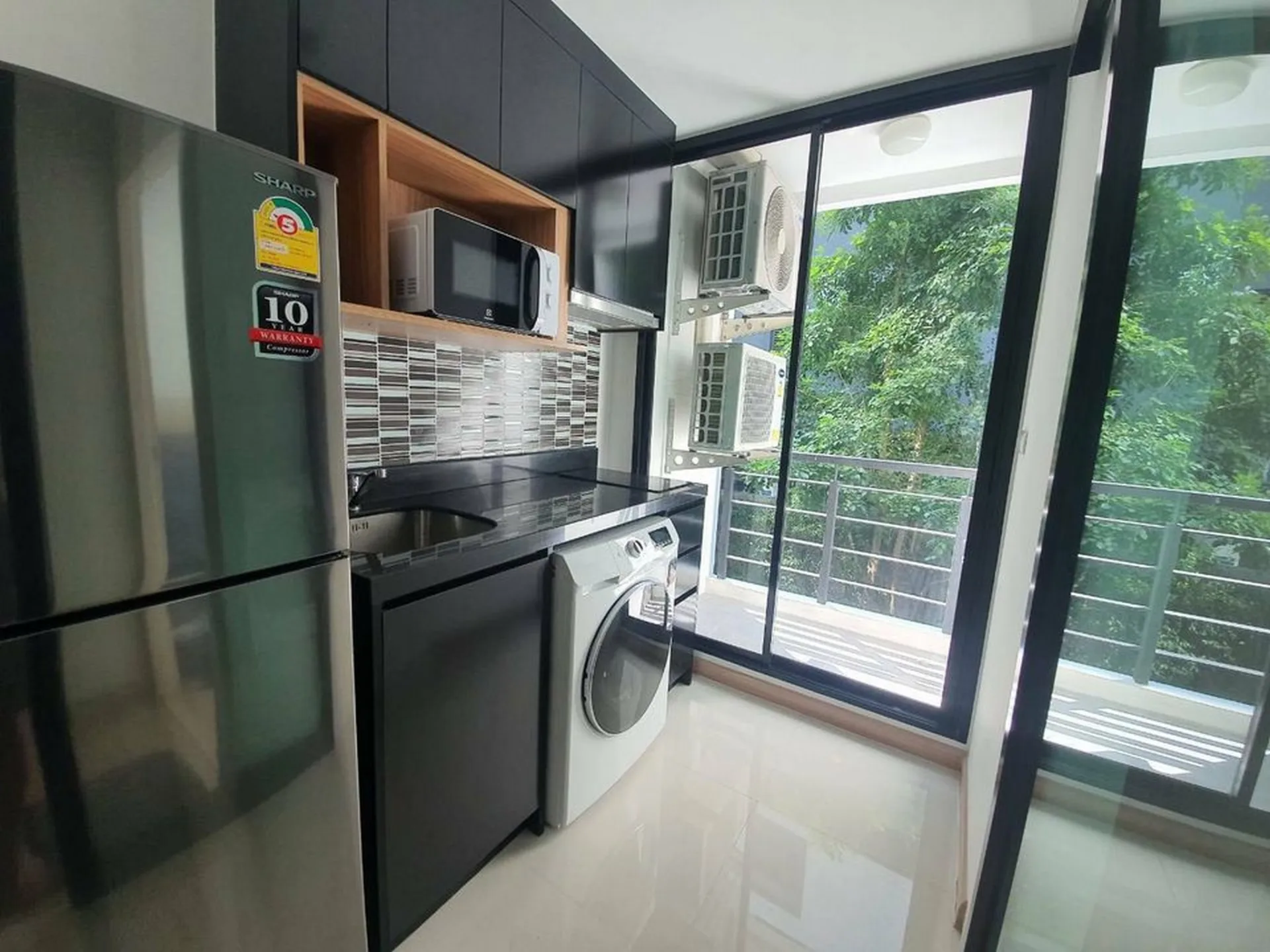 Property photos for Chateau In Town Sukhumvit 64/1