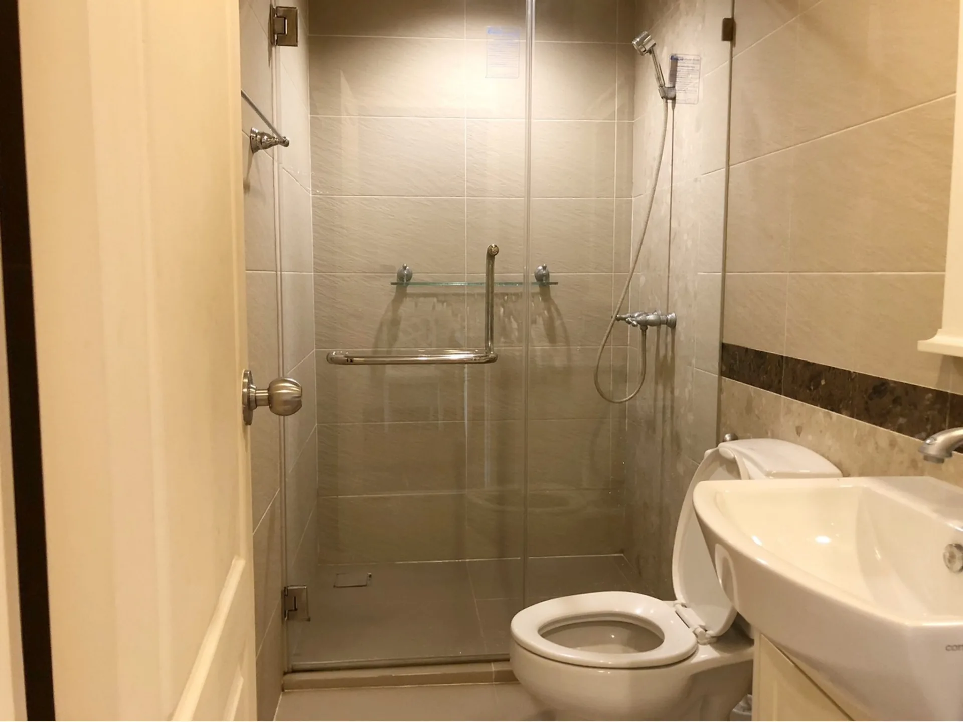 Property photos for The Crest Phahonyothin 11