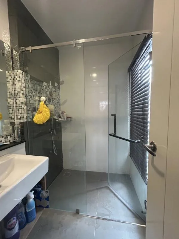 Property photos for Baan Klang Muang Rama 9