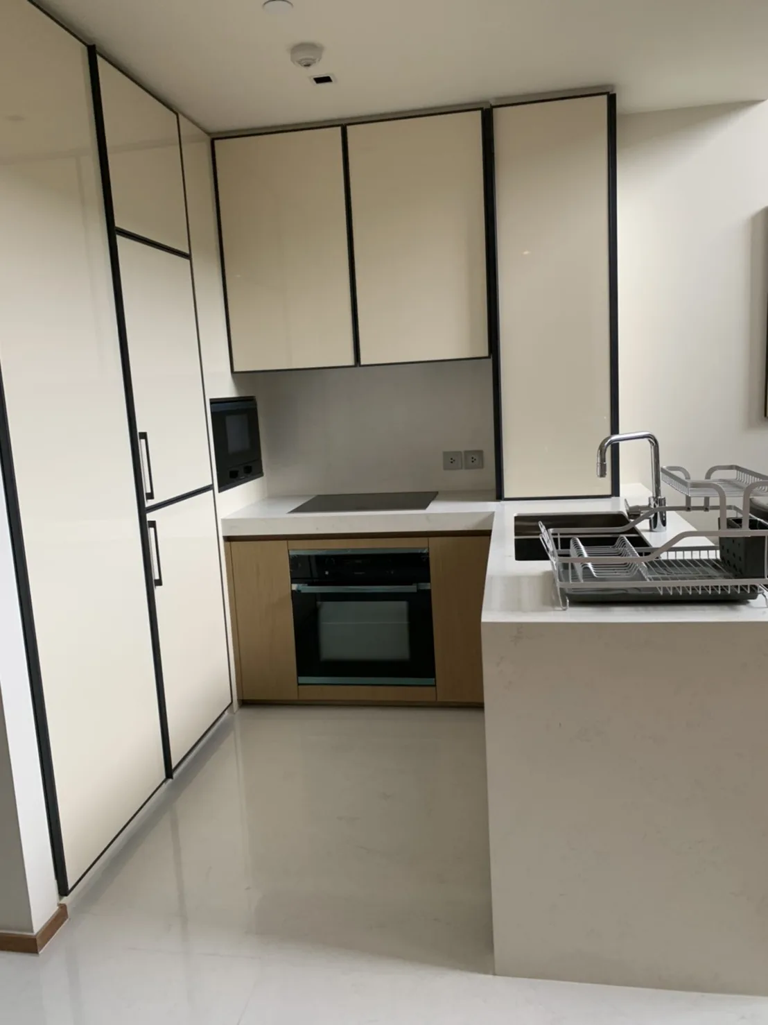 Property photos for BEATNIQ Sukhumvit 32