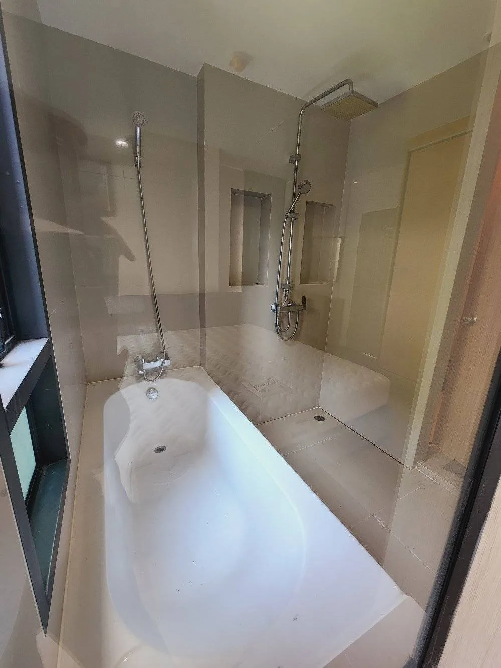 Property photos for D 25 Thonglor