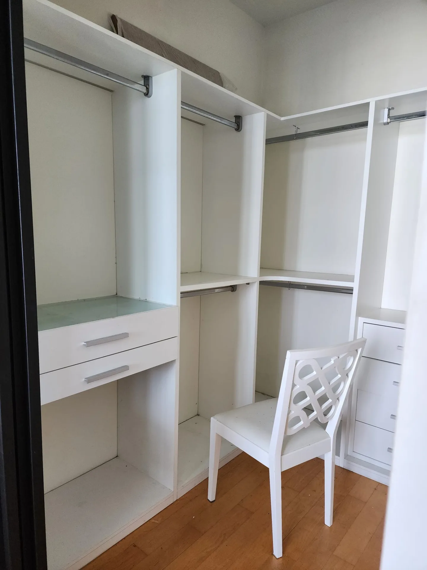 Property photos for Villa Rachatewi