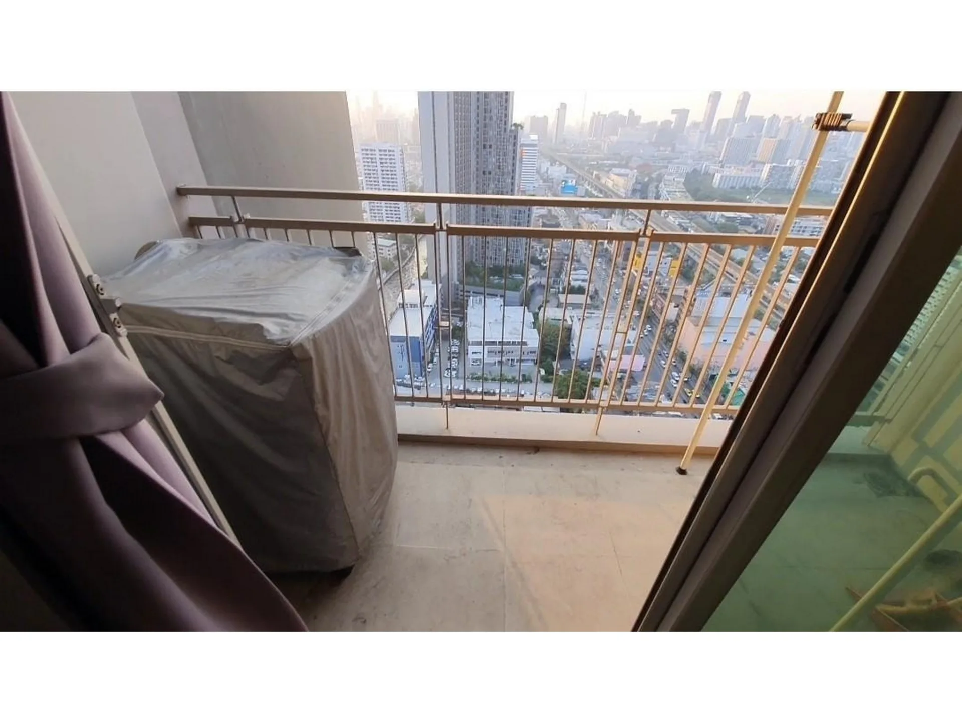 Property photos for Thru Thonglor