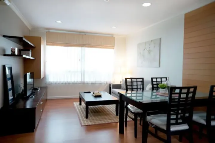 Property photos for Lumpini Suite Sukhumvit 41