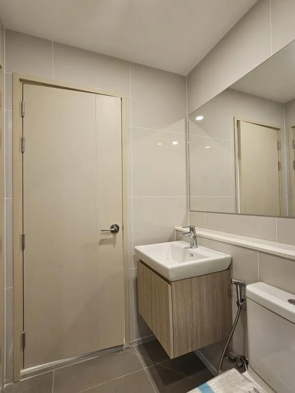 Property photos for Life Rama 4 - Asoke