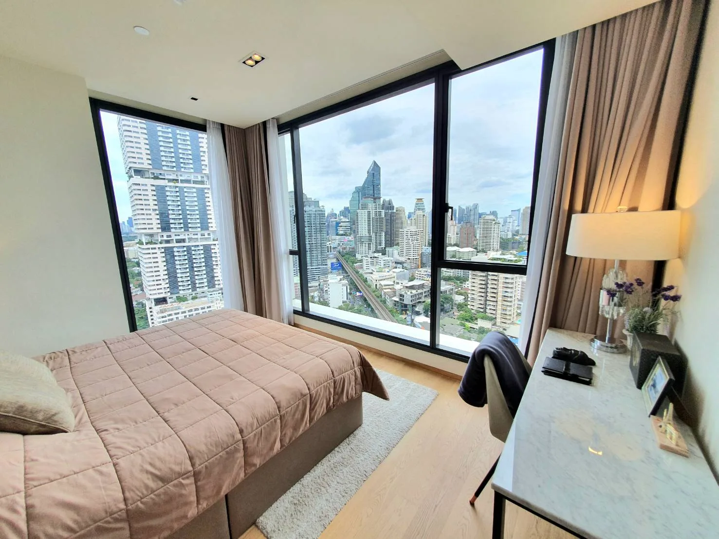 Property photos for BEATNIQ Sukhumvit 32