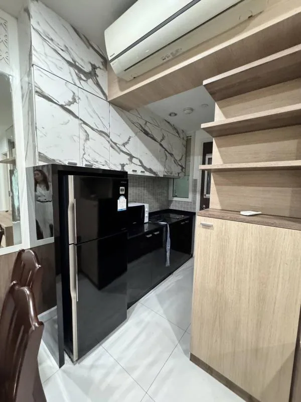 Property photos for MANHATTAN CHIDLOM