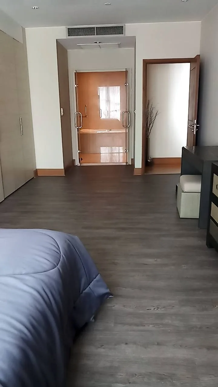 Property photos for Sky Villas Sathorn